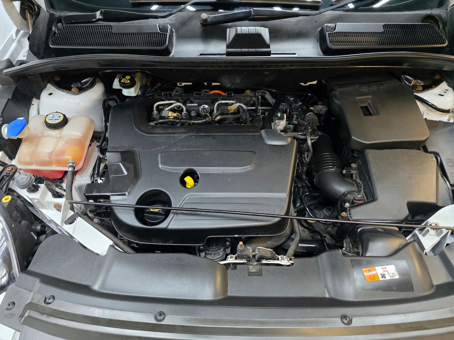 Used Ford Kuga 2011 for sale - 77844805: Photo 21