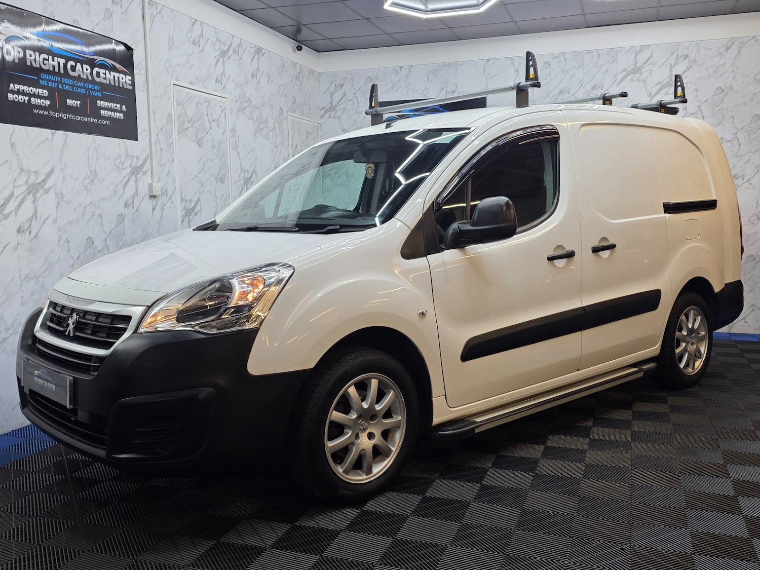 Used Peugeot Partner 2018 for sale - 76669892: Photo 12