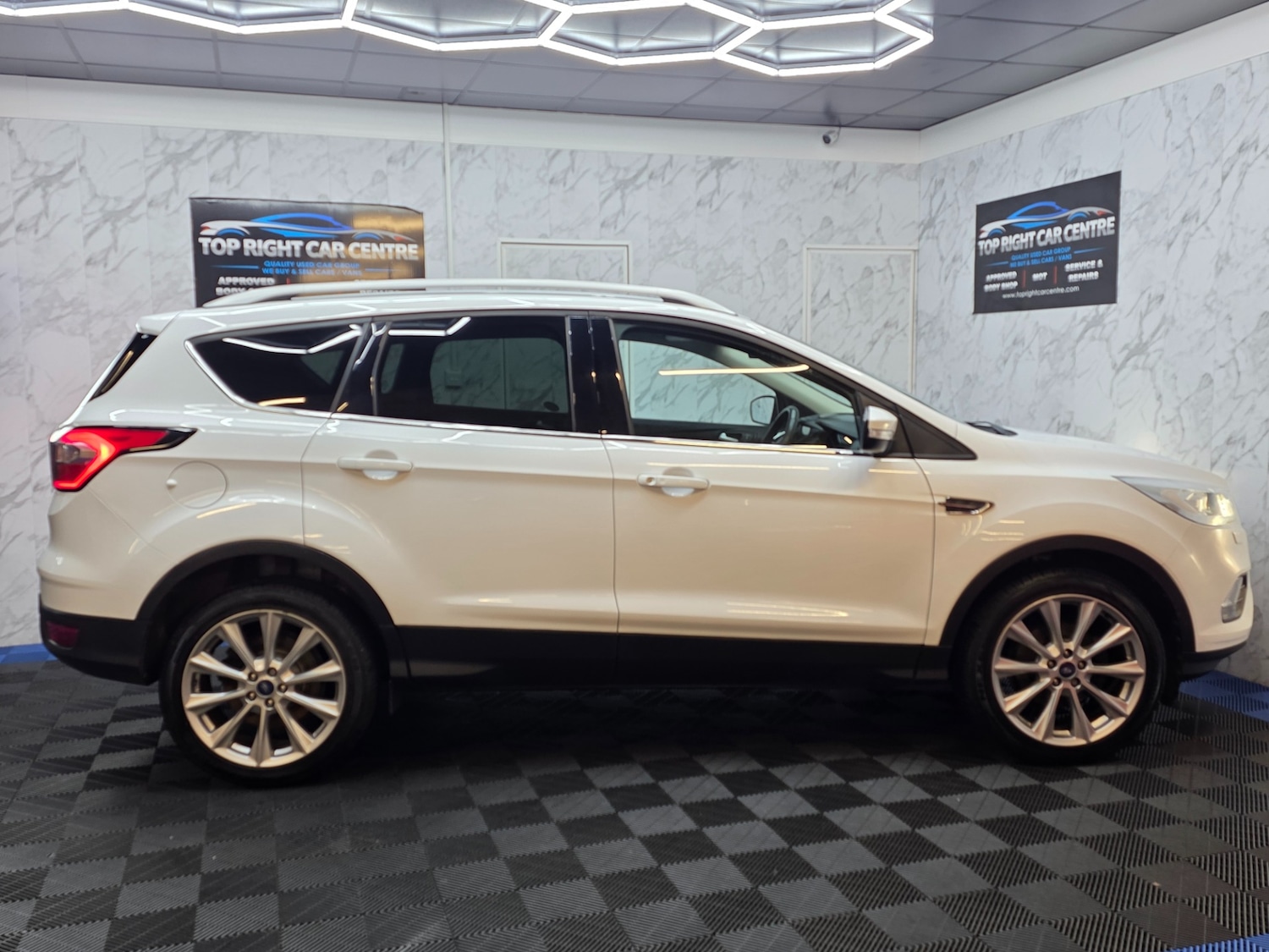 Used Ford Kuga 2019 for sale - 77032293: Photo 11