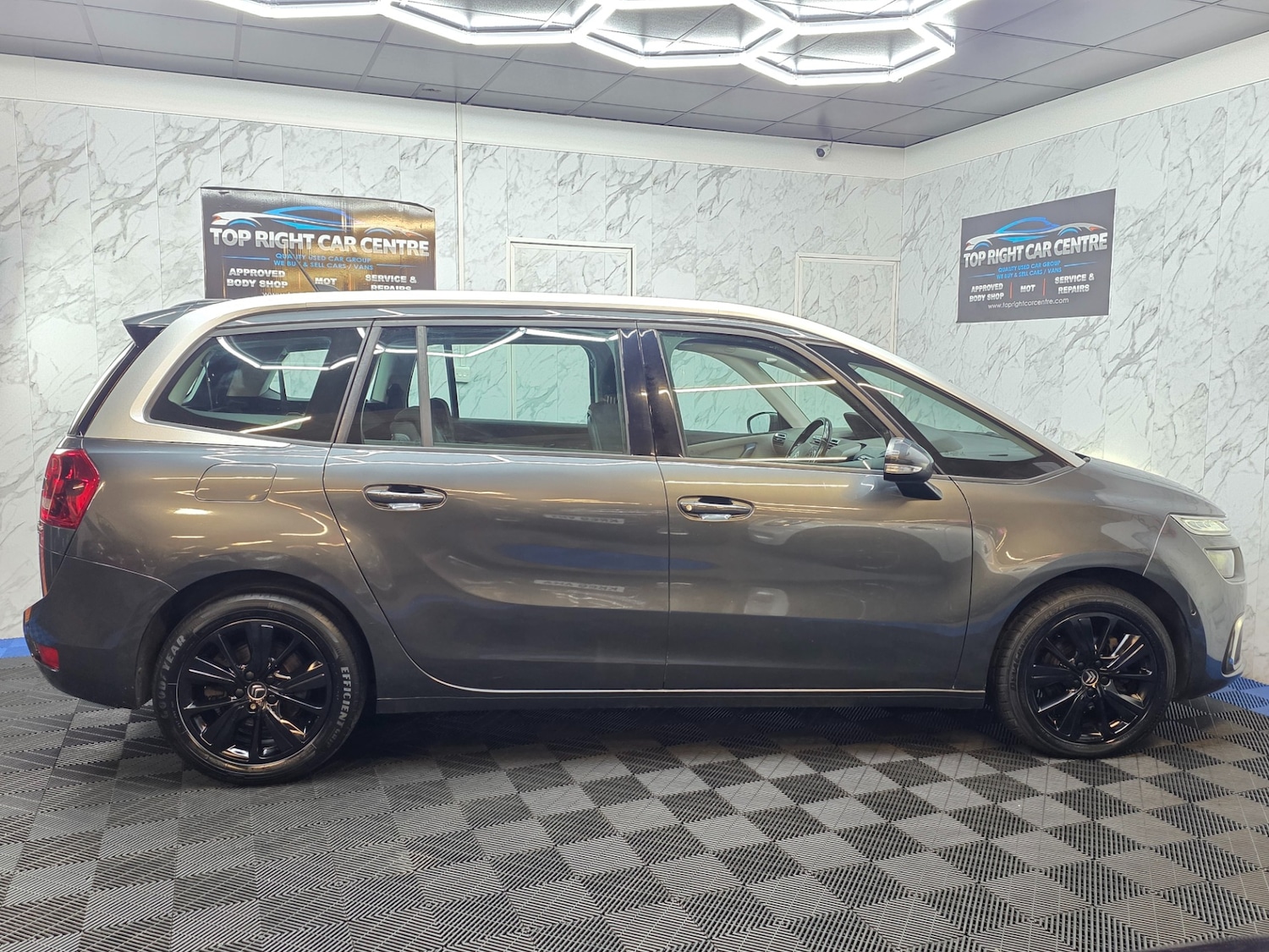 Used Citroen Grand C4 Picasso 2017 for sale - 77891852: Photo 6