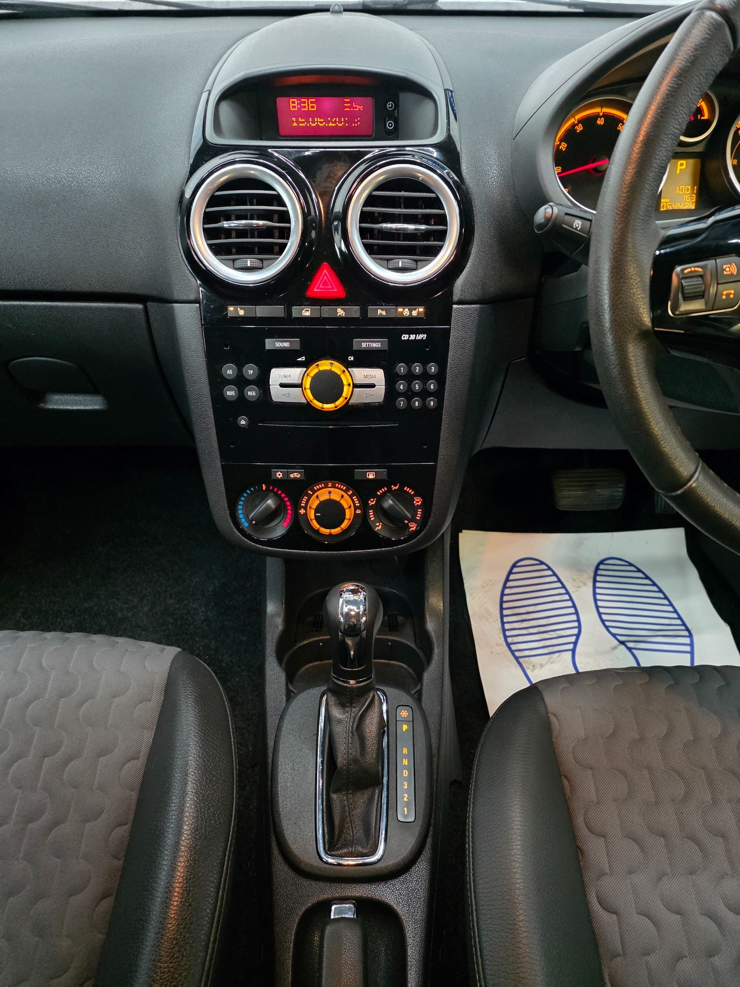 Used Vauxhall Corsa 2013 for sale - 77529245: Photo 14