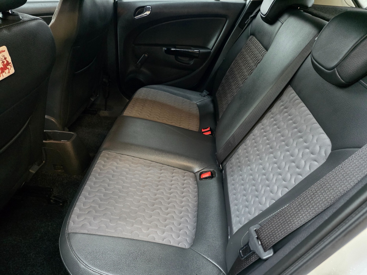 Used Vauxhall Corsa 2013 for sale - 77529245: Photo 20