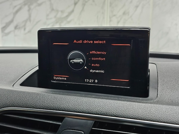 Used Audi Q3 2015 for sale - 74879257: Photo 19
