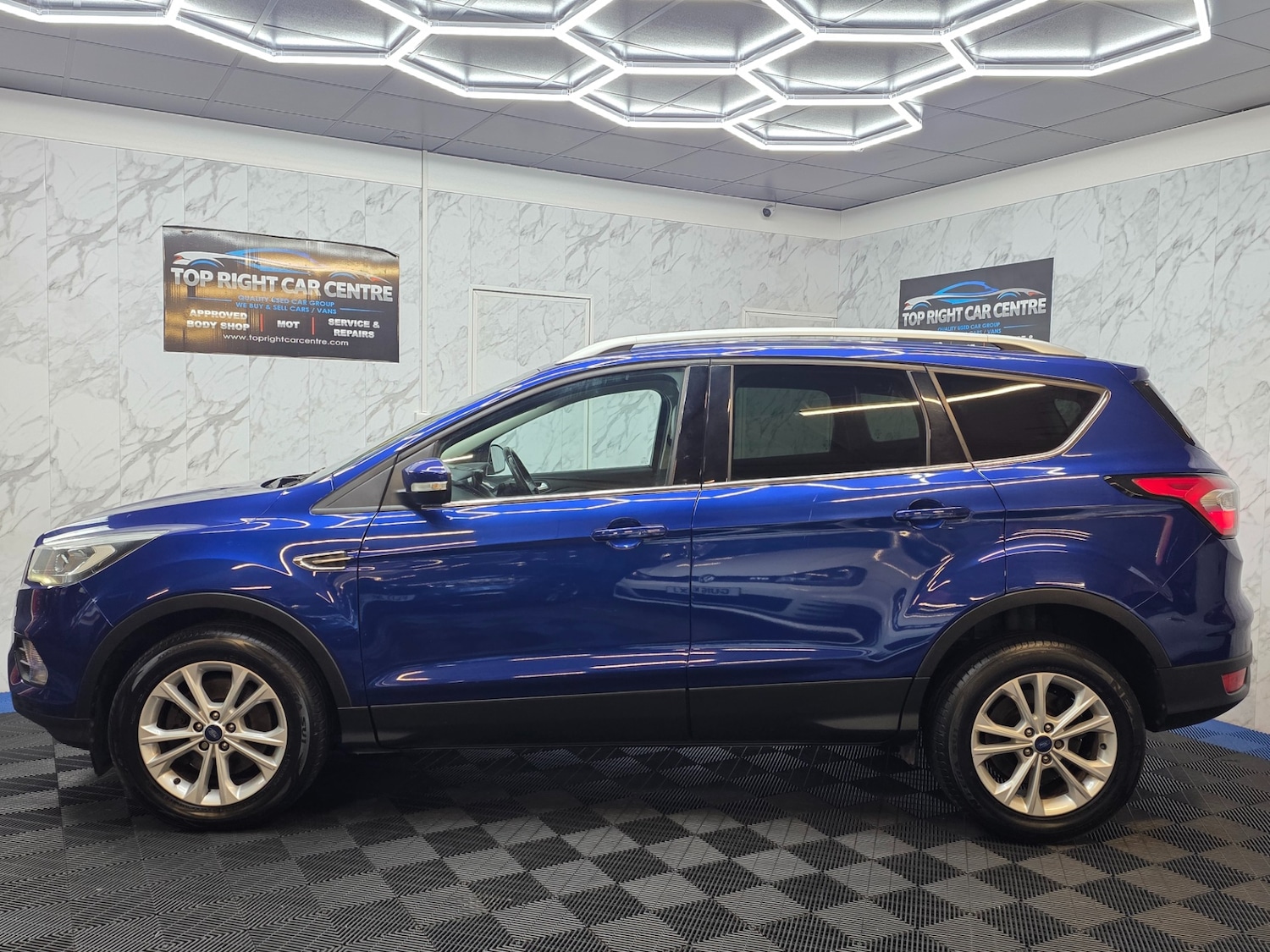 Used Ford Kuga 2017 for sale - 77361605: Photo 11