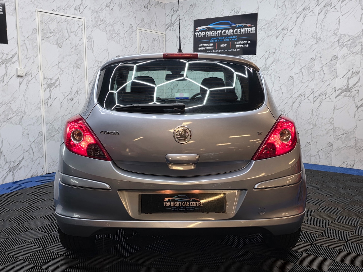 Used Vauxhall Corsa 2010 for sale - 77240768: Photo 6