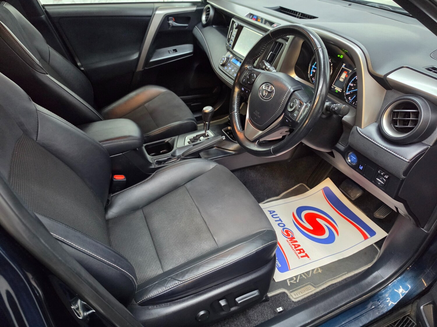 Used Toyota RAV4 2018 for sale - 78219653: Photo 17