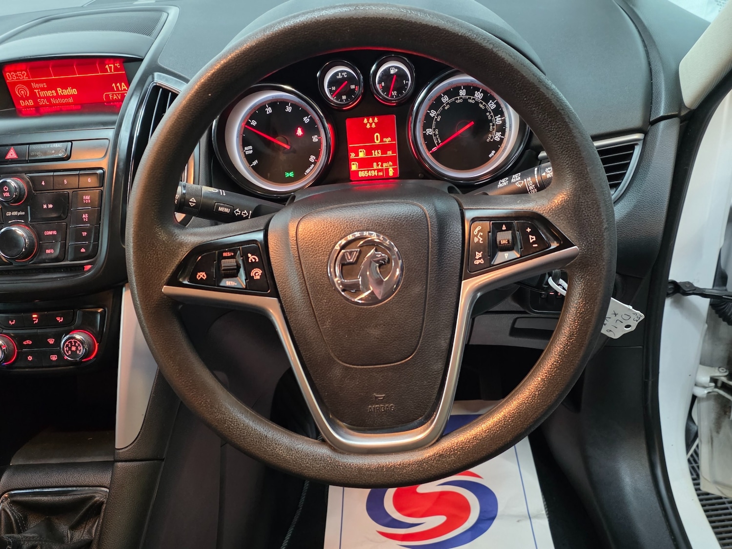 Used Vauxhall Zafira 2016 for sale - 77058552: Photo 12