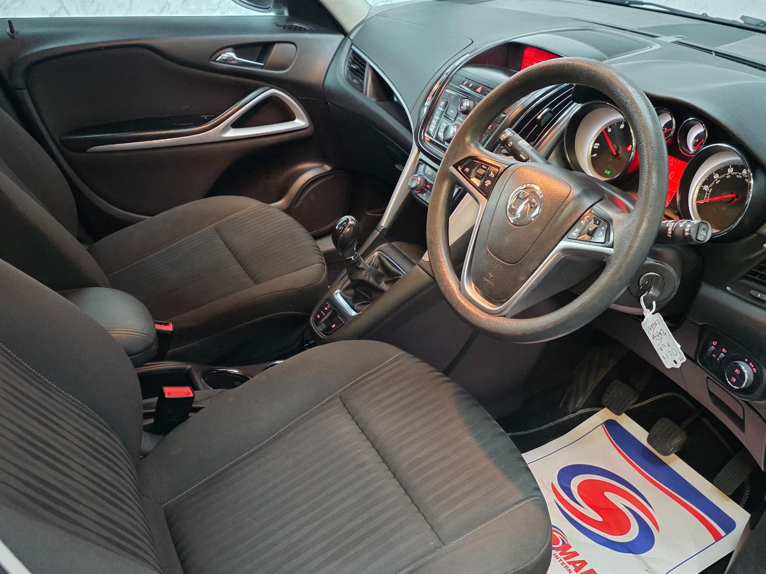 Used Vauxhall Zafira 2016 for sale - 77058552: Photo 16