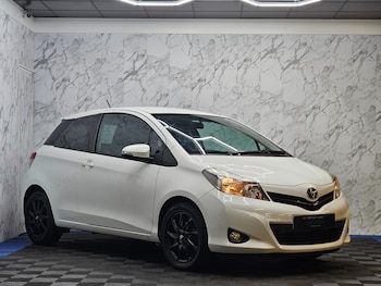 Used Toyota Yaris 2013 for sale - 79339434: Photo