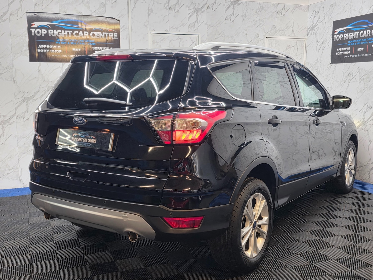 Used Ford Kuga 2017 for sale - 77242007: Photo 10