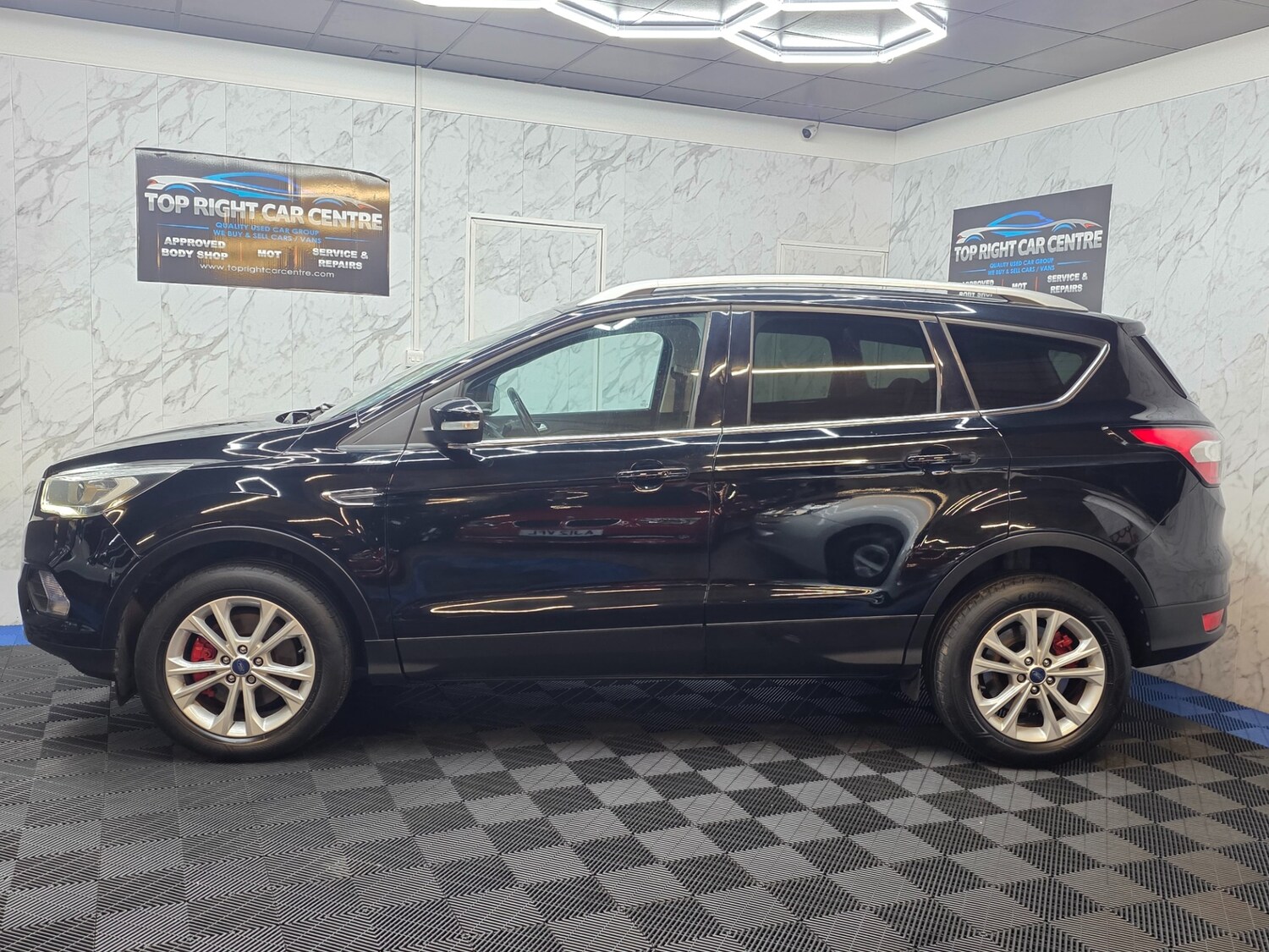 Used Ford Kuga 2017 for sale - 77242007: Photo 11