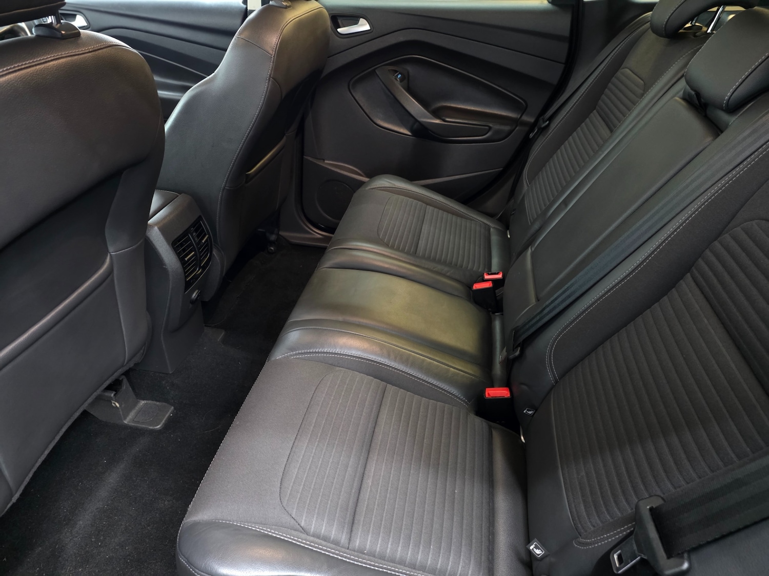 Used Ford Kuga 2017 for sale - 77242007: Photo 22