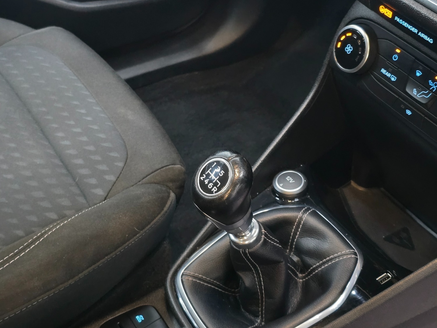 Used Ford Fiesta 2018 for sale - 76143918: Photo 20