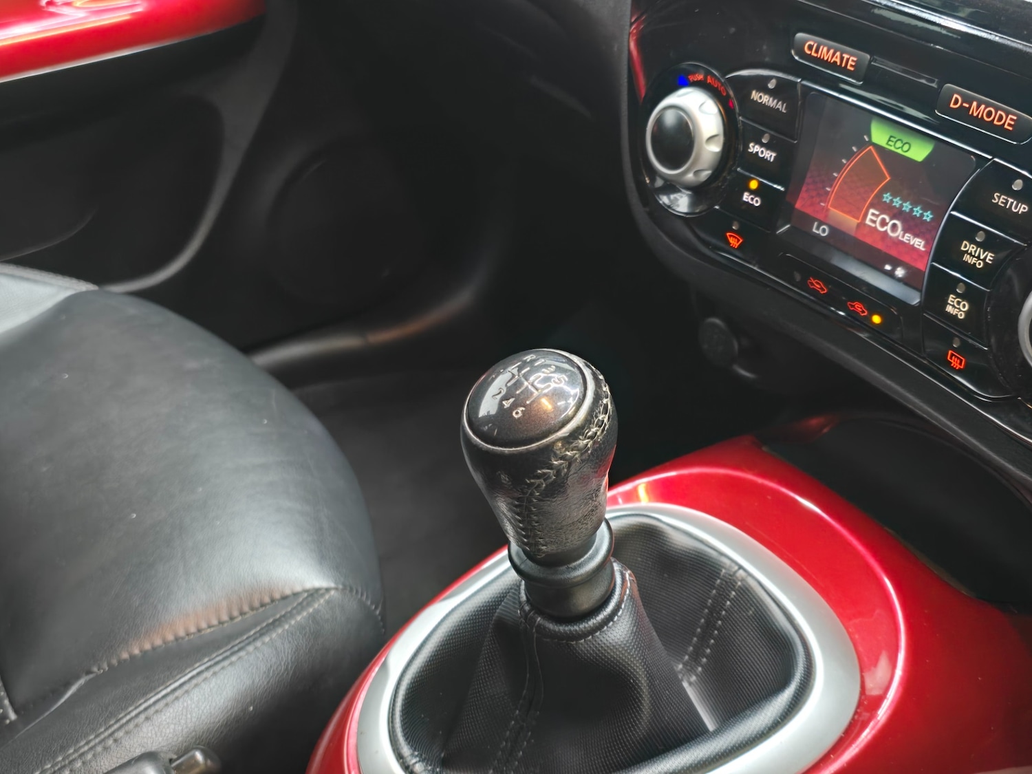 Used Nissan Juke 2015 for sale - 76130953: Photo 20