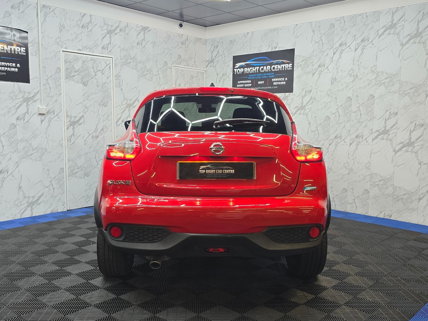 Used Nissan Juke 2015 for sale - 76130953: Photo 6