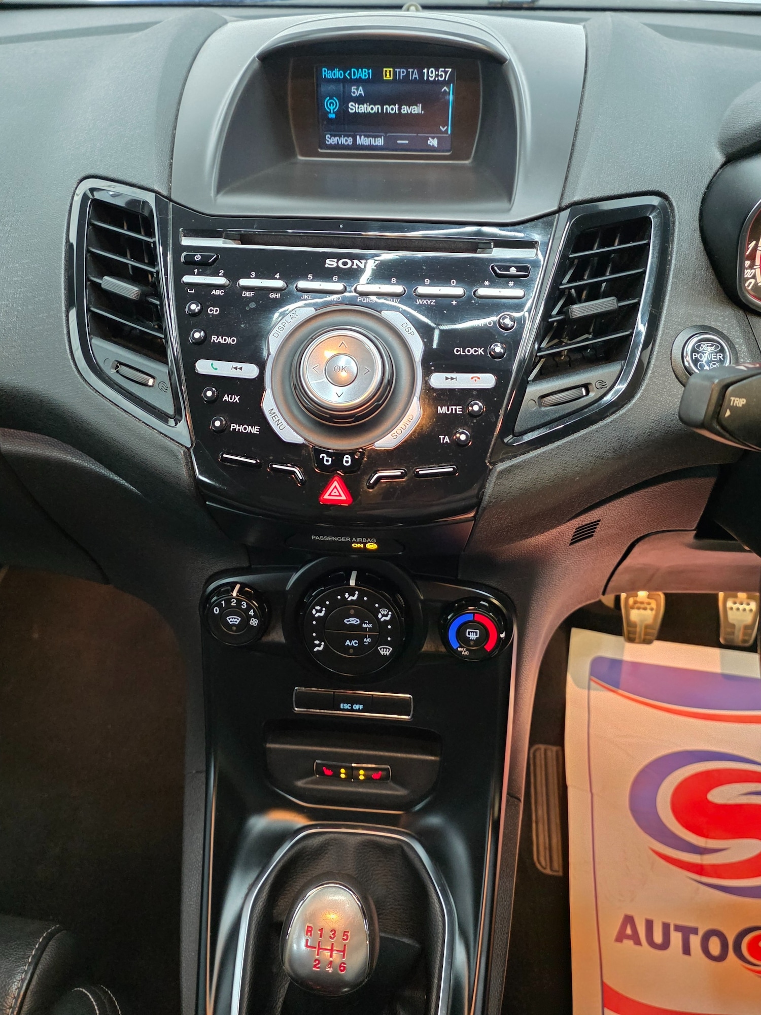 Used Ford Fiesta 2015 for sale - 78210172: Photo 13