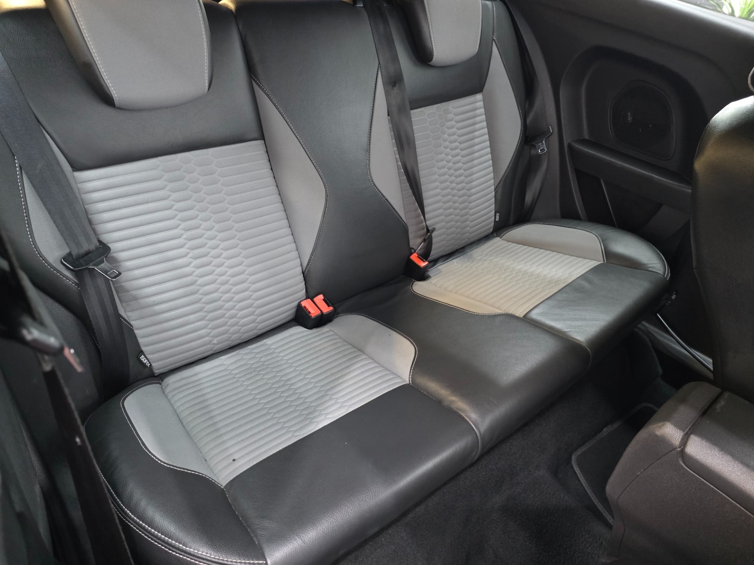 Used Ford Fiesta 2015 for sale - 78210172: Photo 19