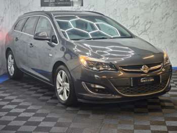 2015 (15) - 2.0 CDTi SRi Sports Tourer 5dr Diesel Manua (s/s) (165 ps)