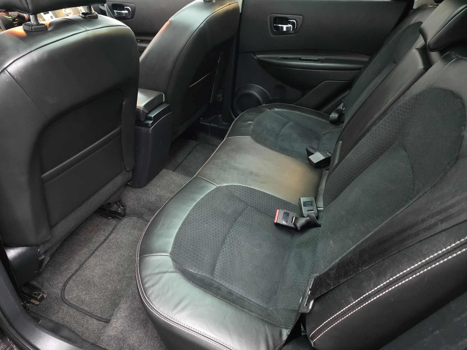 Used Nissan Qashqai 2013 for sale - 77297111: Photo 21