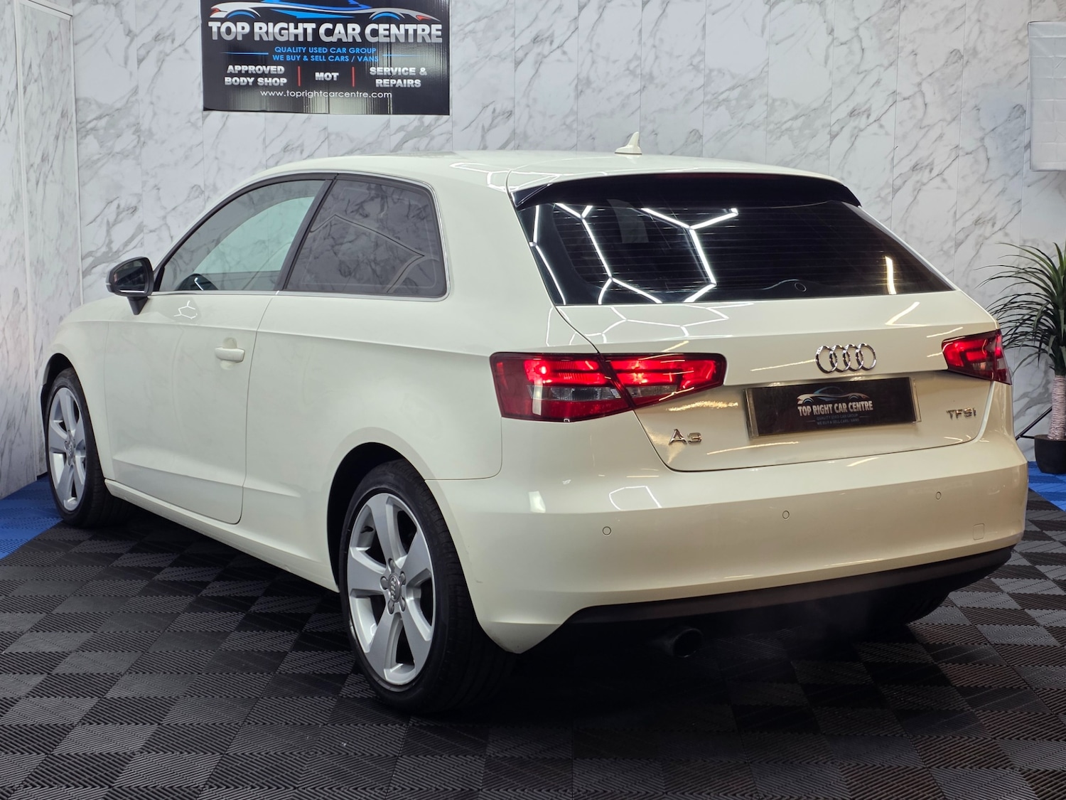 Used Audi A3 2014 for sale - 77915296: Photo 8