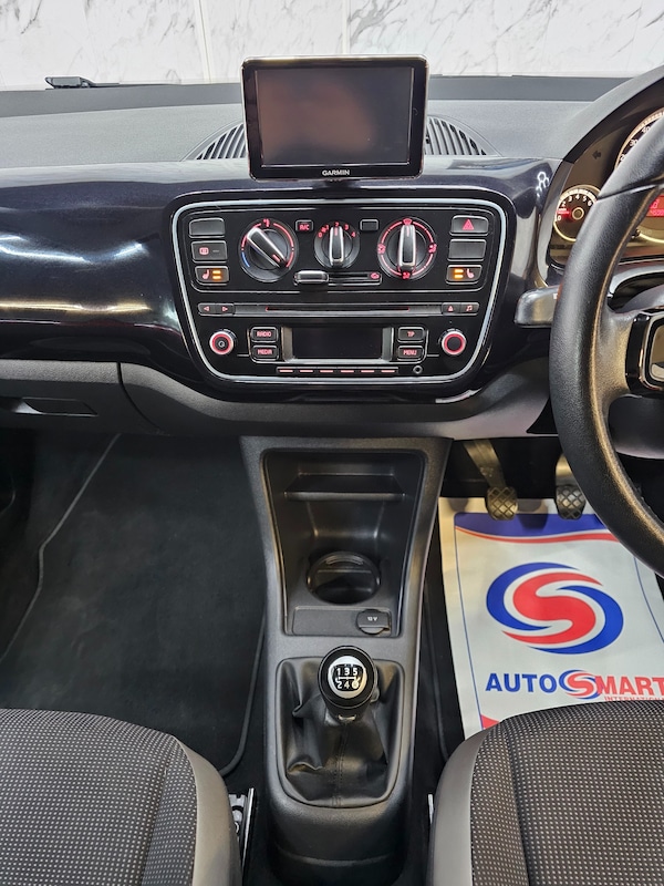 Used Volkswagen up! 2014 for sale - 75074058: Photo 13