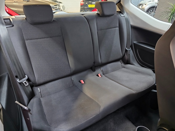 Used Volkswagen up! 2014 for sale - 75074058: Photo 17