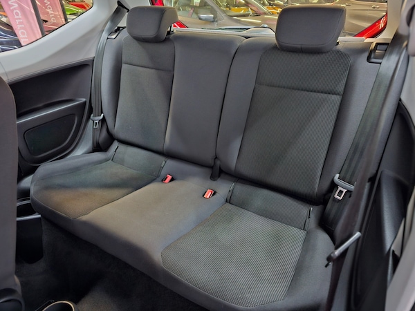 Used Volkswagen up! 2014 for sale - 75074058: Photo 18
