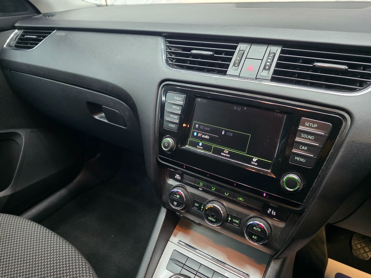 Used Skoda Octavia 2016 for sale - 77242033: Photo 18