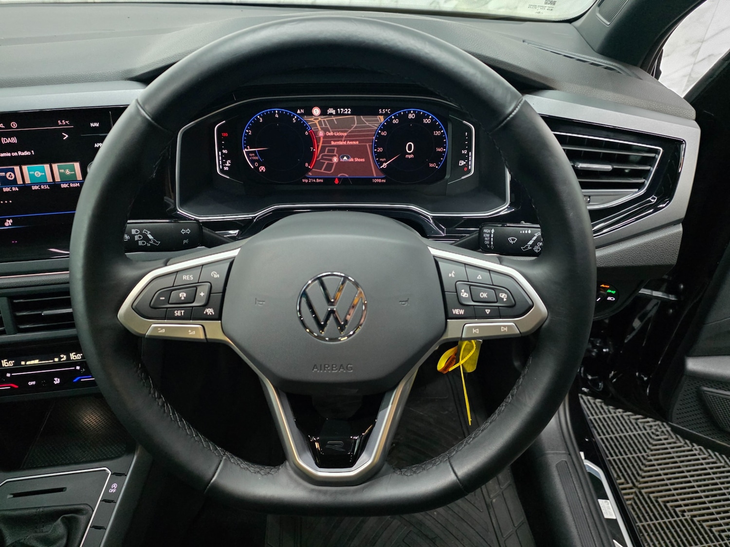 Used Volkswagen Polo 2024 for sale - 77028326: Photo 11