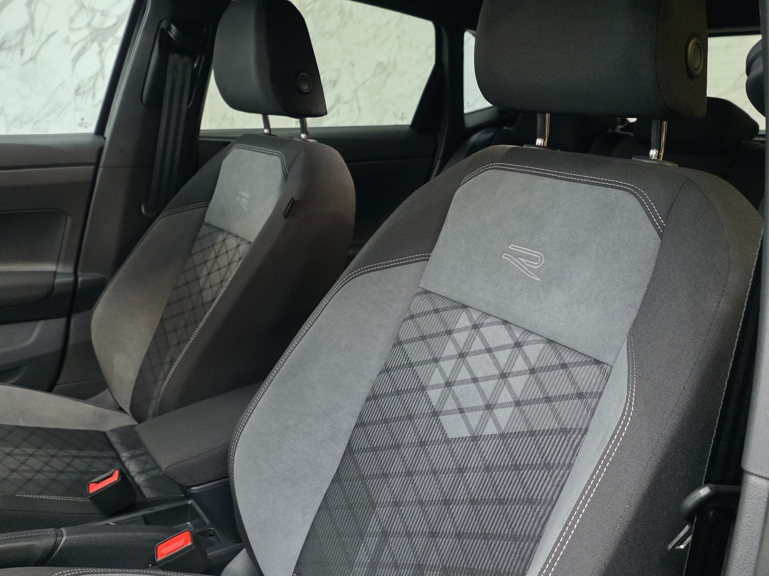 Used Volkswagen Polo 2024 for sale - 77028326: Photo 15