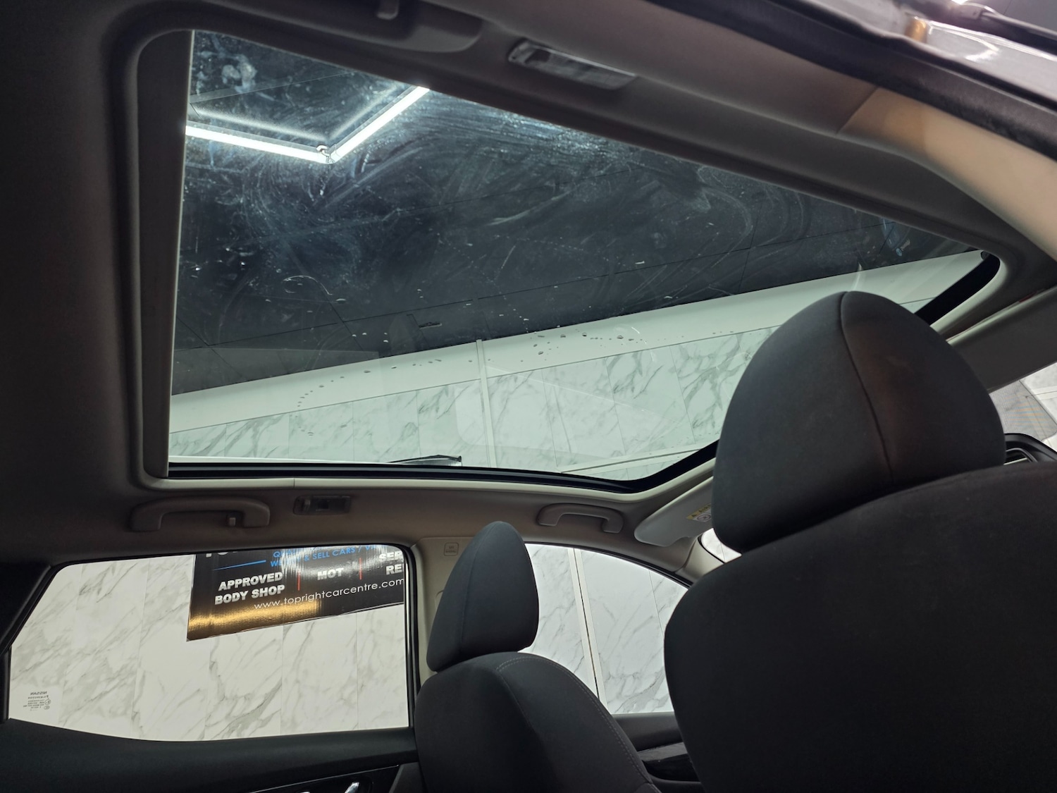 Used Nissan Qashqai 2015 for sale - 77240393: Photo 12