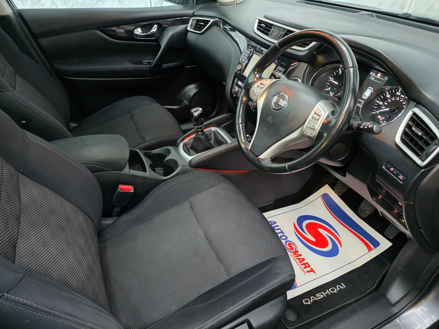 Used Nissan Qashqai 2015 for sale - 77240393: Photo 19