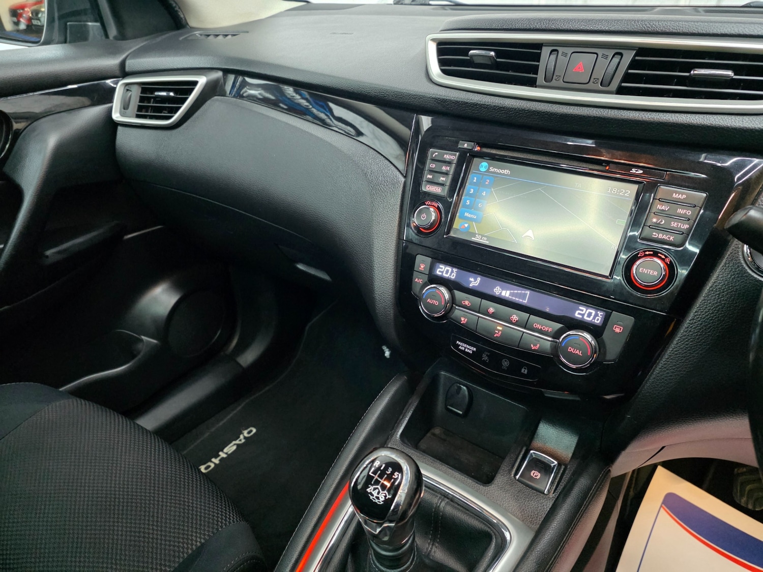 Used Nissan Qashqai 2015 for sale - 77240393: Photo 20