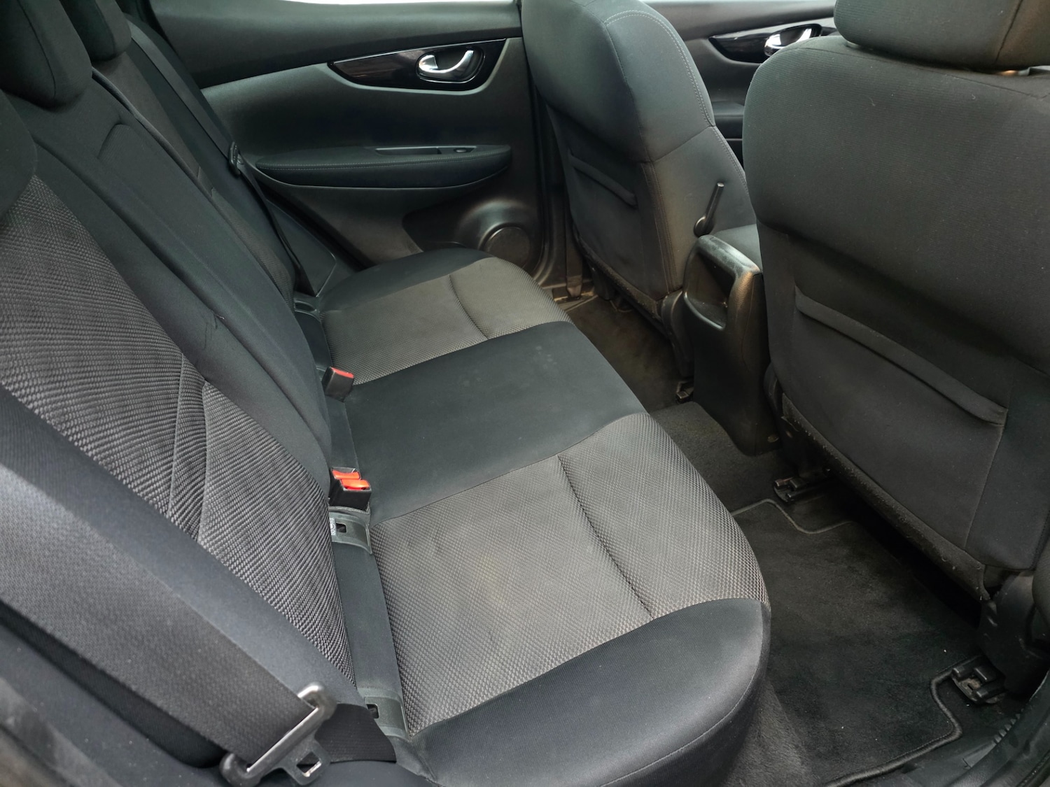 Used Nissan Qashqai 2015 for sale - 77240393: Photo 22