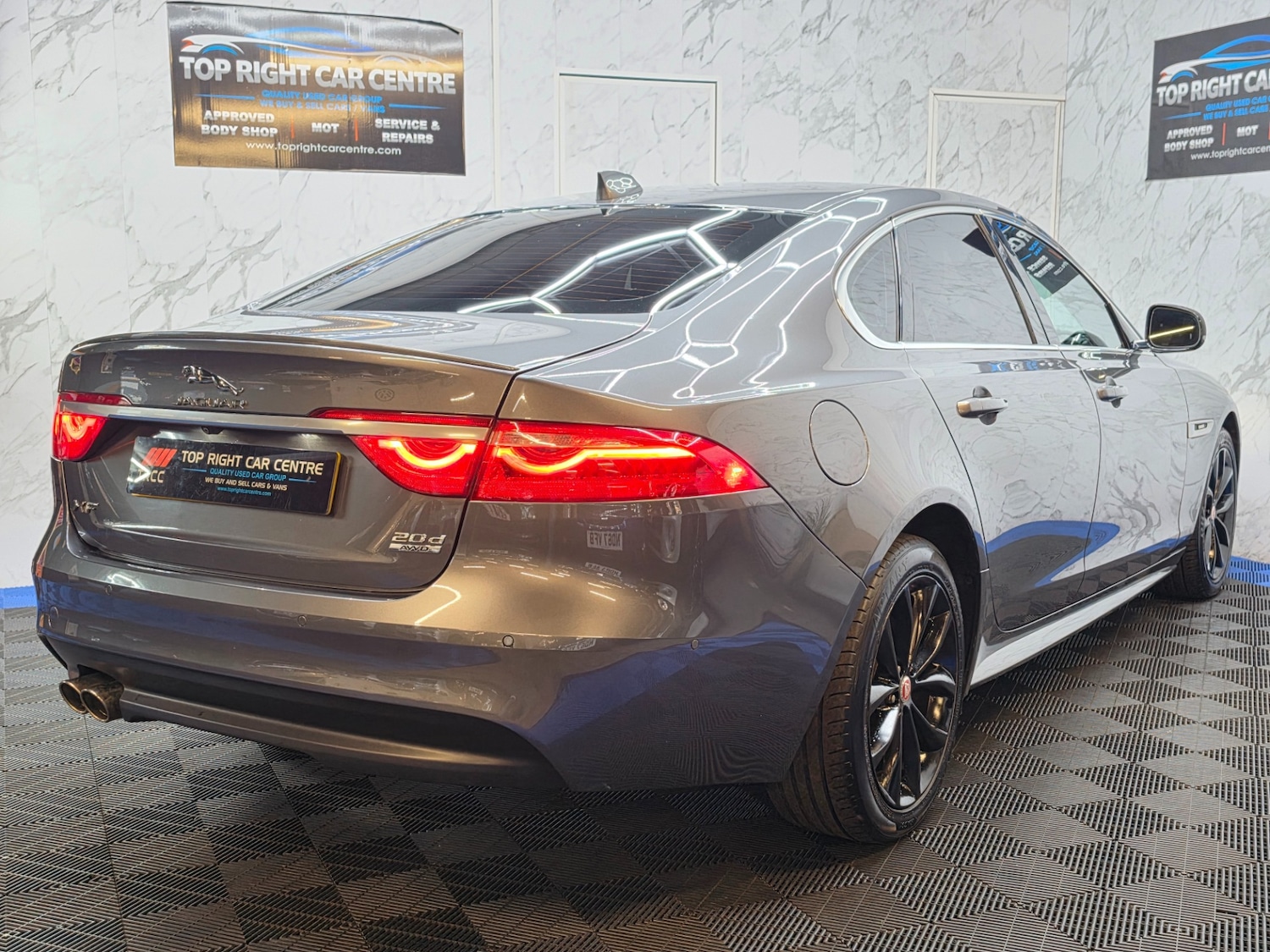 Used Jaguar XF 2016 for sale - 78176618: Photo 10