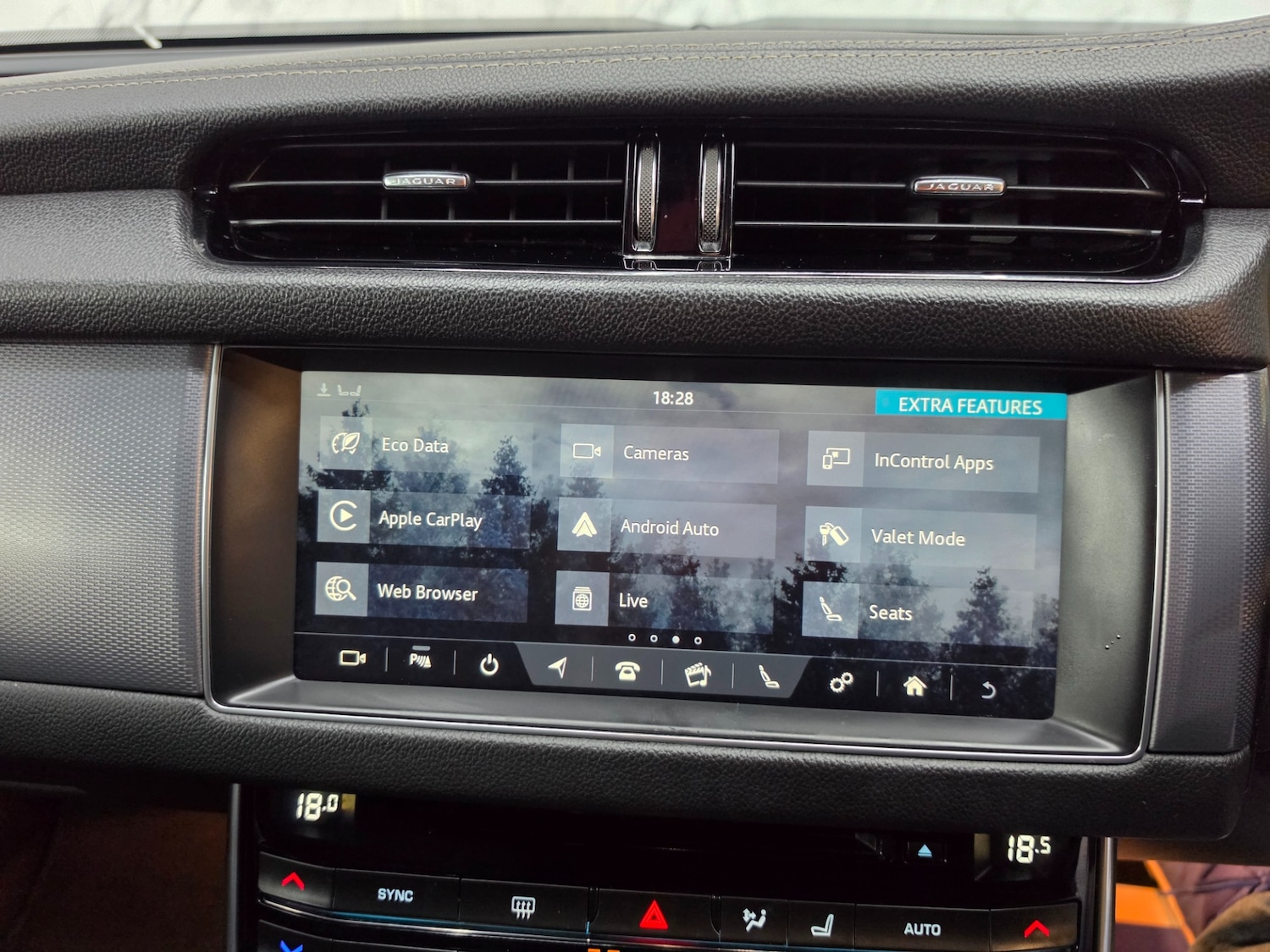 Used Jaguar XF 2016 for sale - 78176618: Photo 20