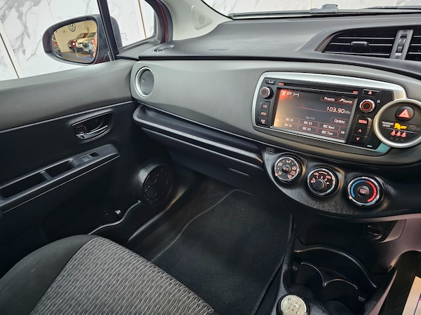 Used Toyota Yaris 2013 for sale - 75036774: Photo 16
