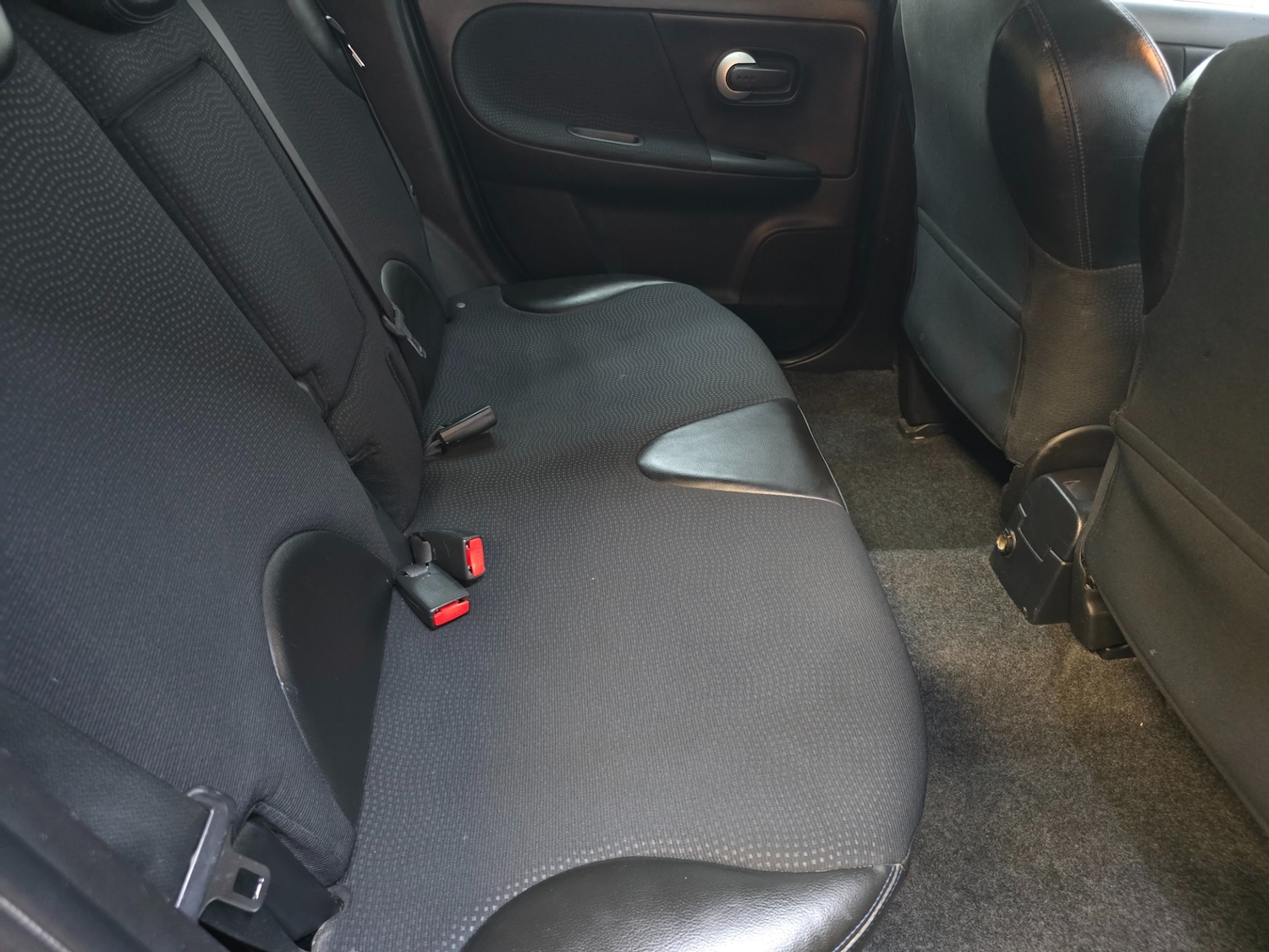 Used Nissan Note 2012 for sale - 76130962: Photo 17