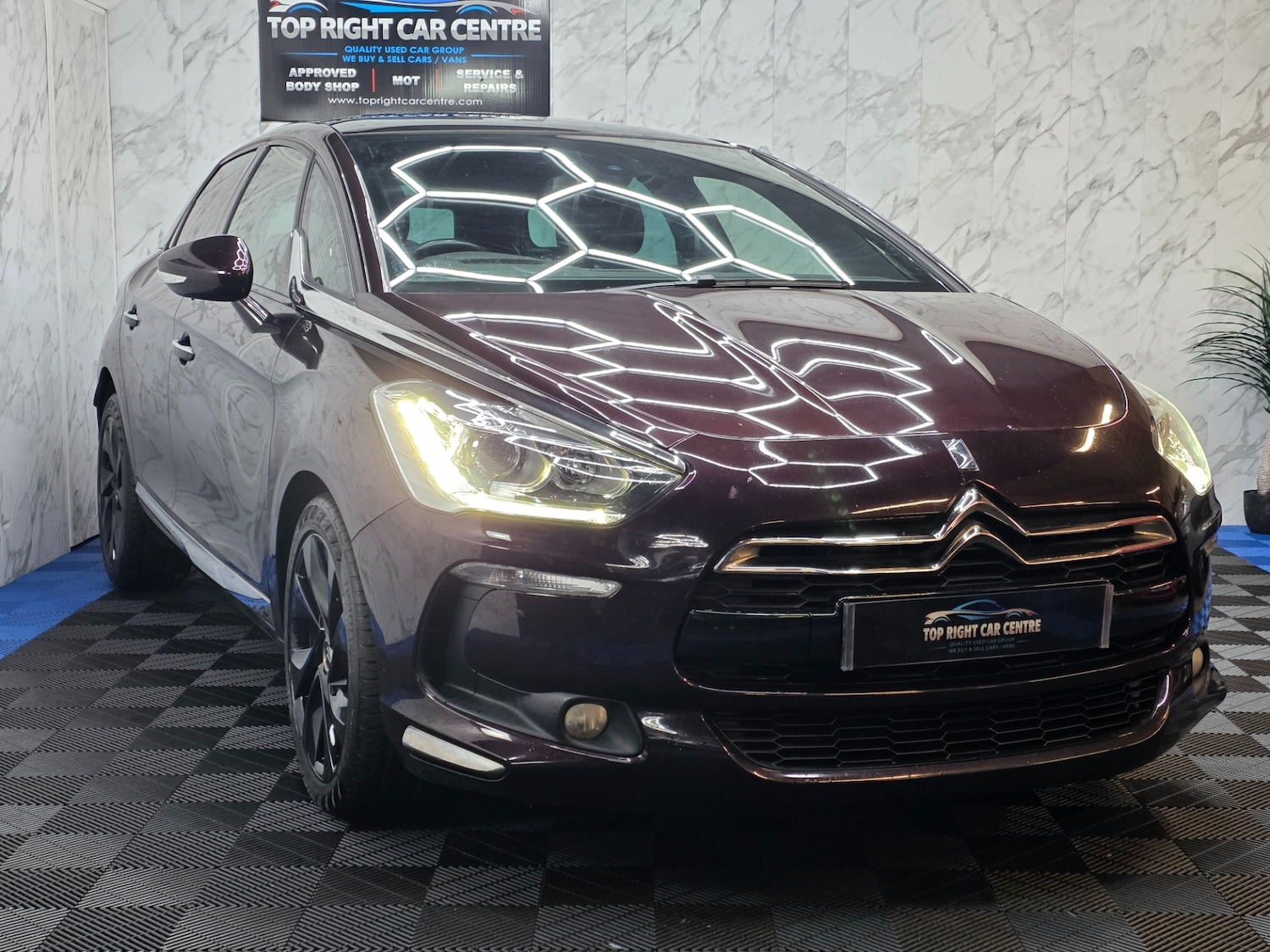 Used Citroen DS5 2014 for sale - 76758049: Photo 1