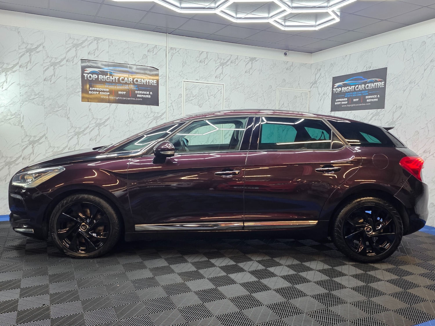 Used Citroen DS5 2014 for sale - 76758049: Photo 11