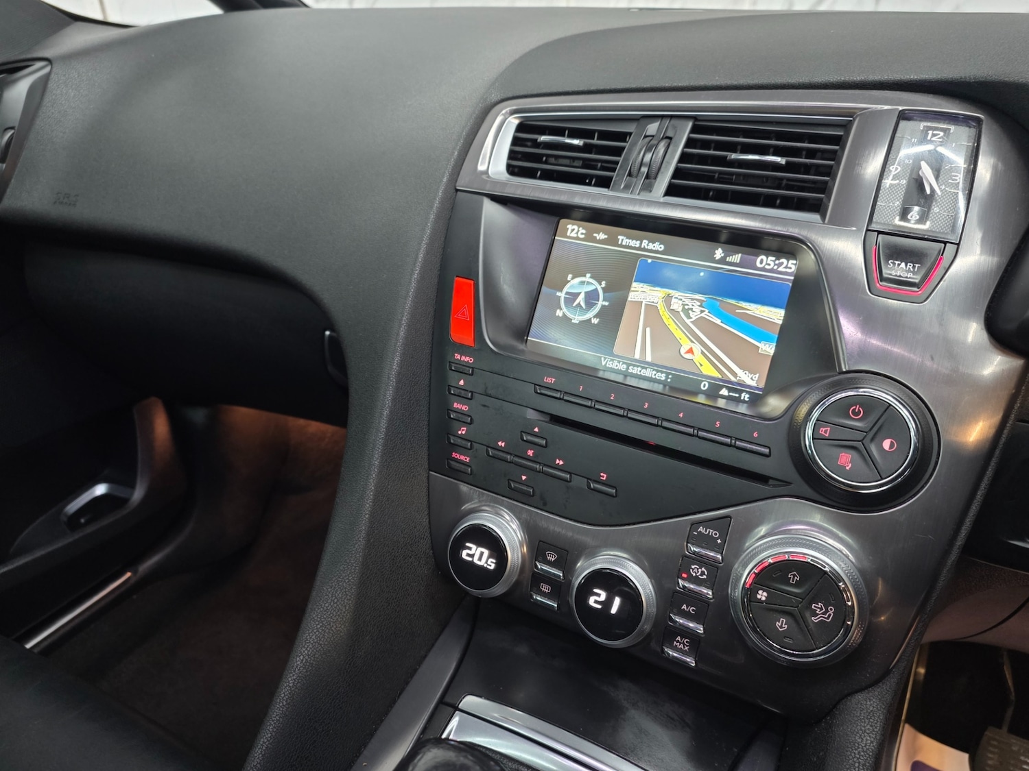 Used Citroen DS5 2014 for sale - 76758049: Photo 20