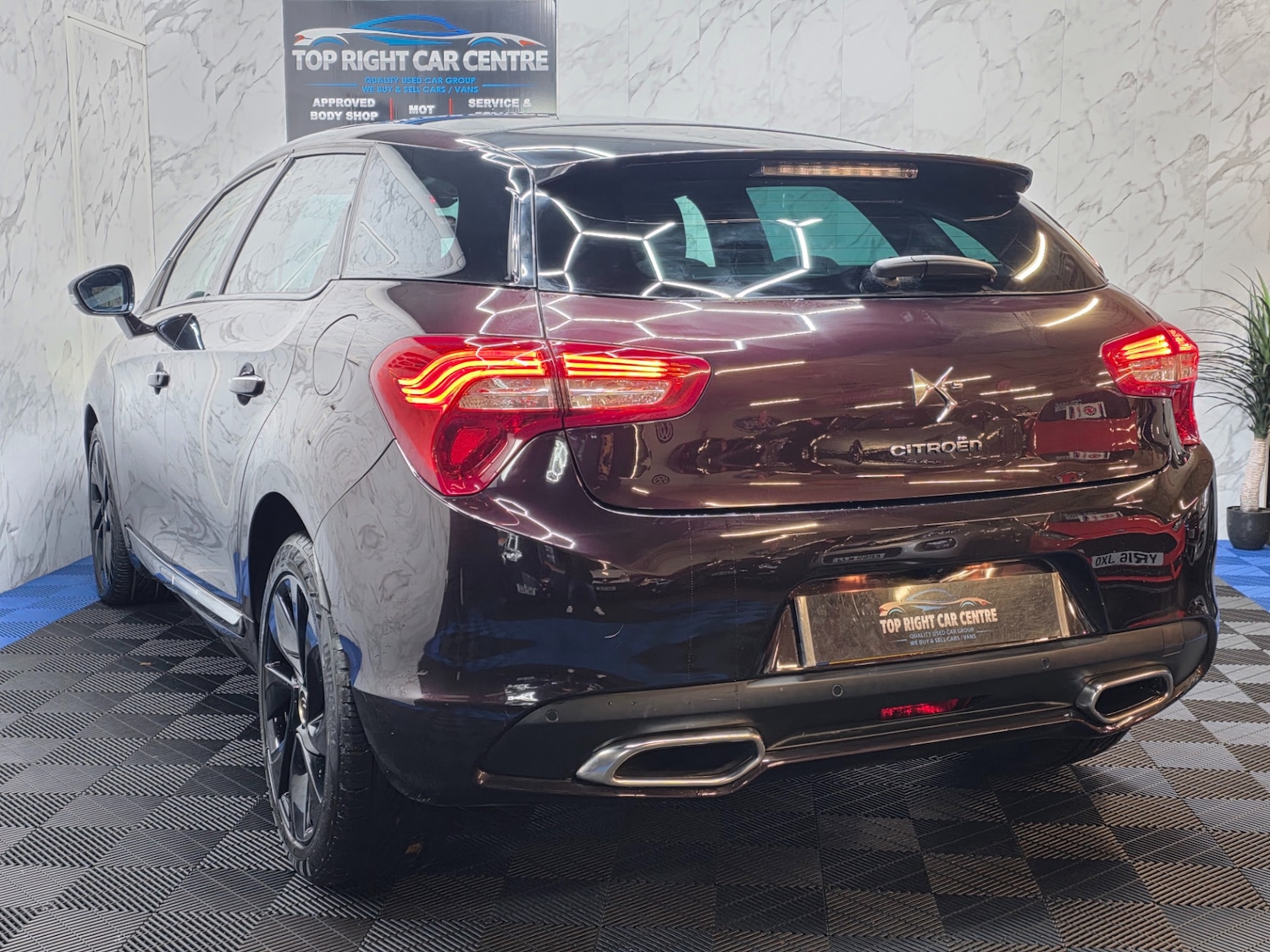 Used Citroen DS5 2014 for sale - 76758049: Photo 8