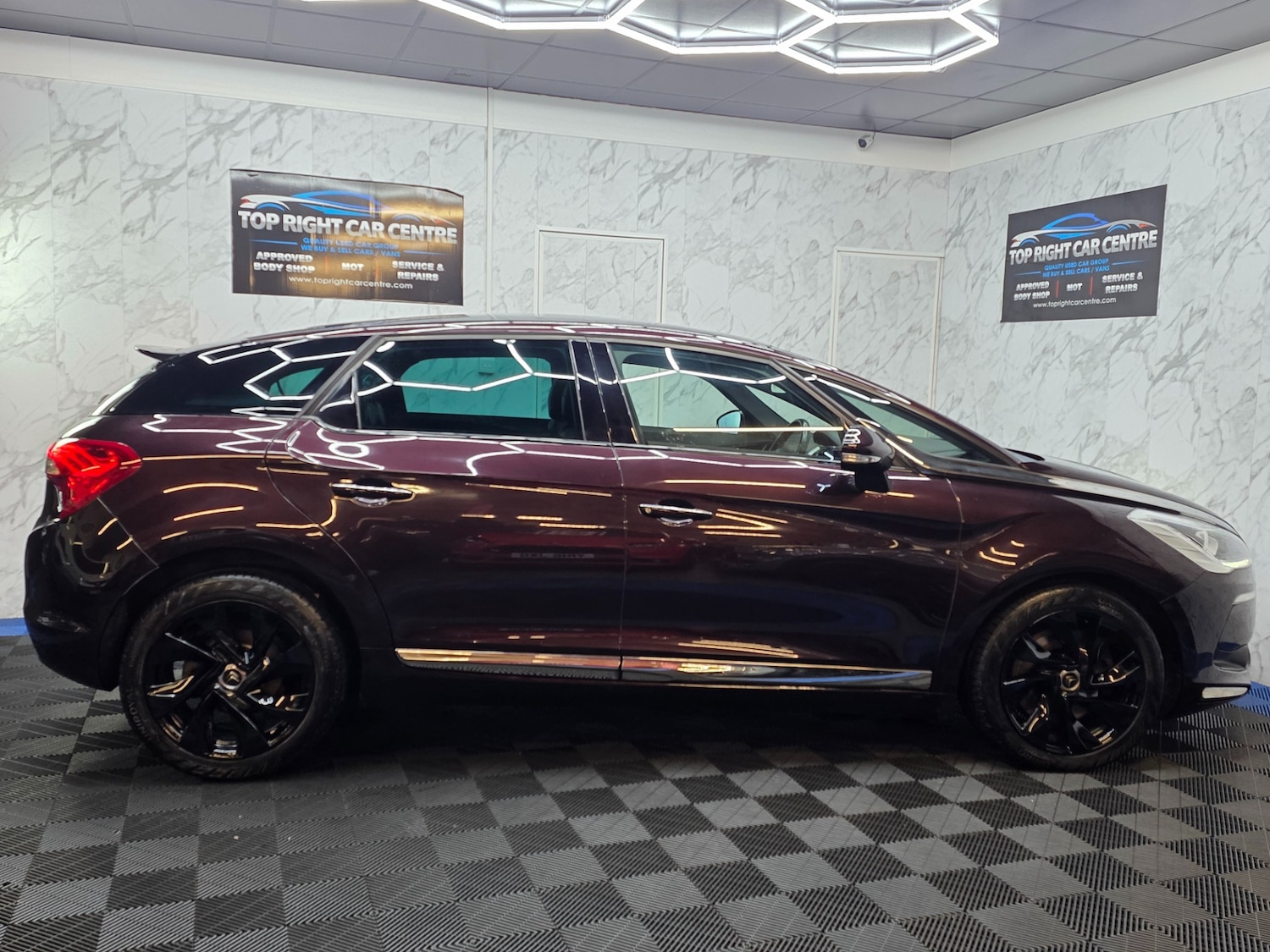 Used Citroen DS5 2014 for sale - 76758049: Photo 9