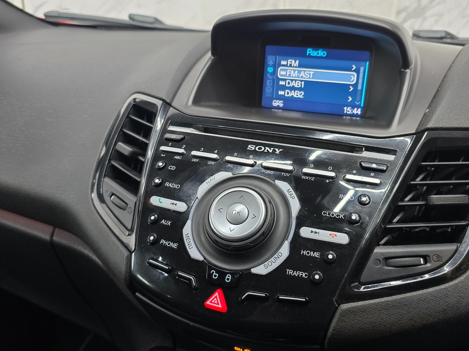 Used Ford Fiesta 2016 for sale - 76098279: Photo 17