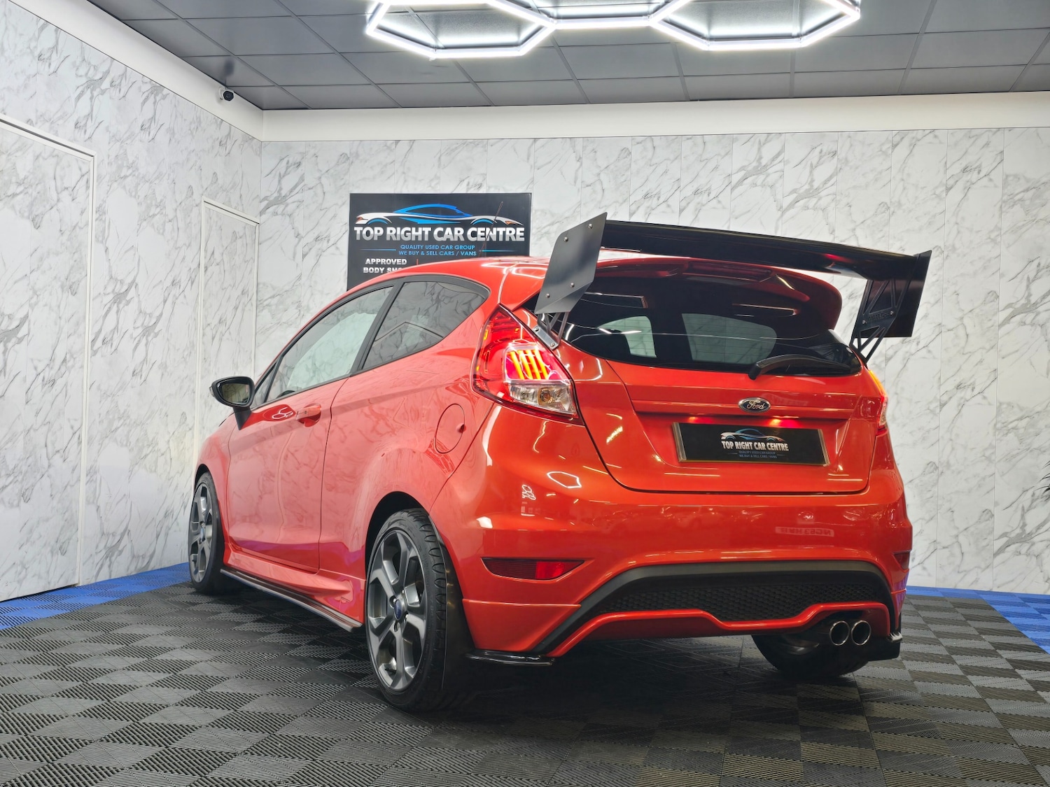 Used Ford Fiesta 2016 for sale - 76098279: Photo 9