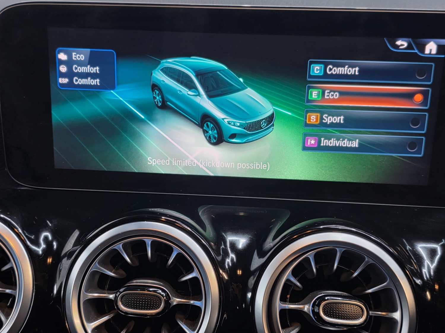 Used Mercedes-Benz EQA 2024 for sale - 77766835: Photo 18