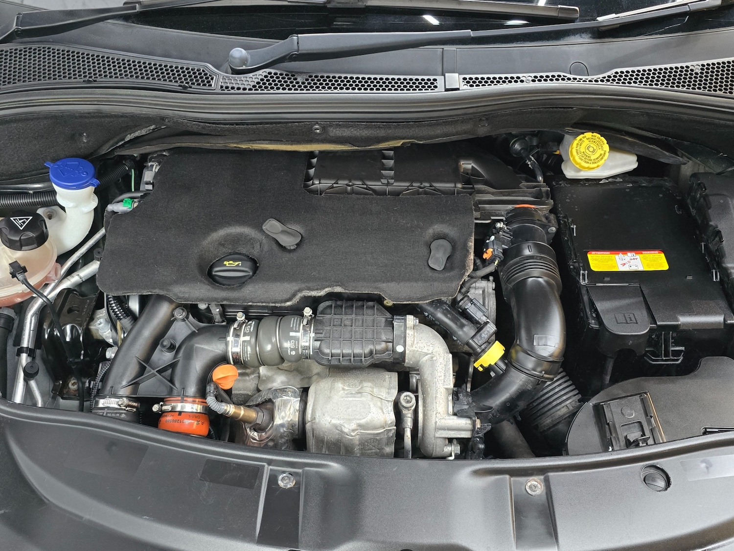 Used Peugeot 2008 2014 for sale - 76578283: Photo 23