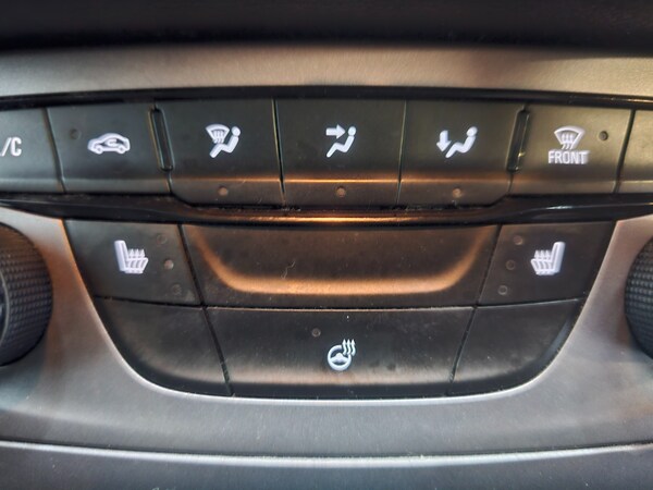 Used Vauxhall Astra 2016 for sale - 74268103: Photo 19