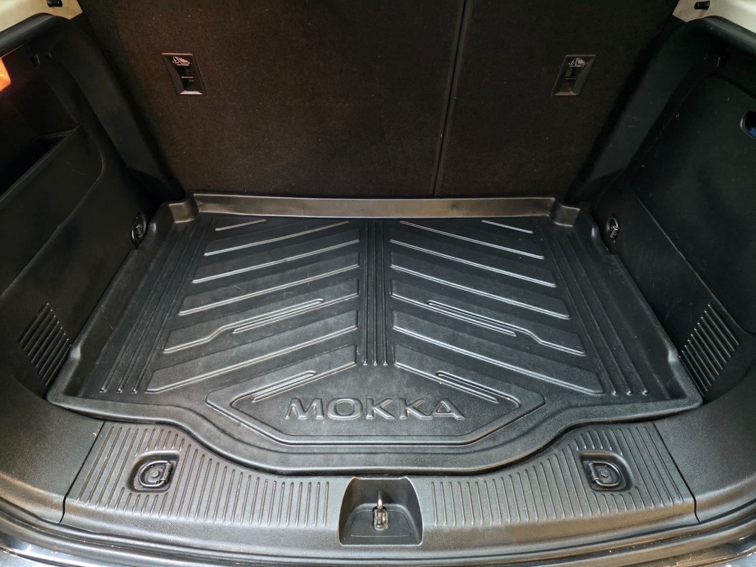 Used Vauxhall Mokka X 2018 for sale - 77897931: Photo 21