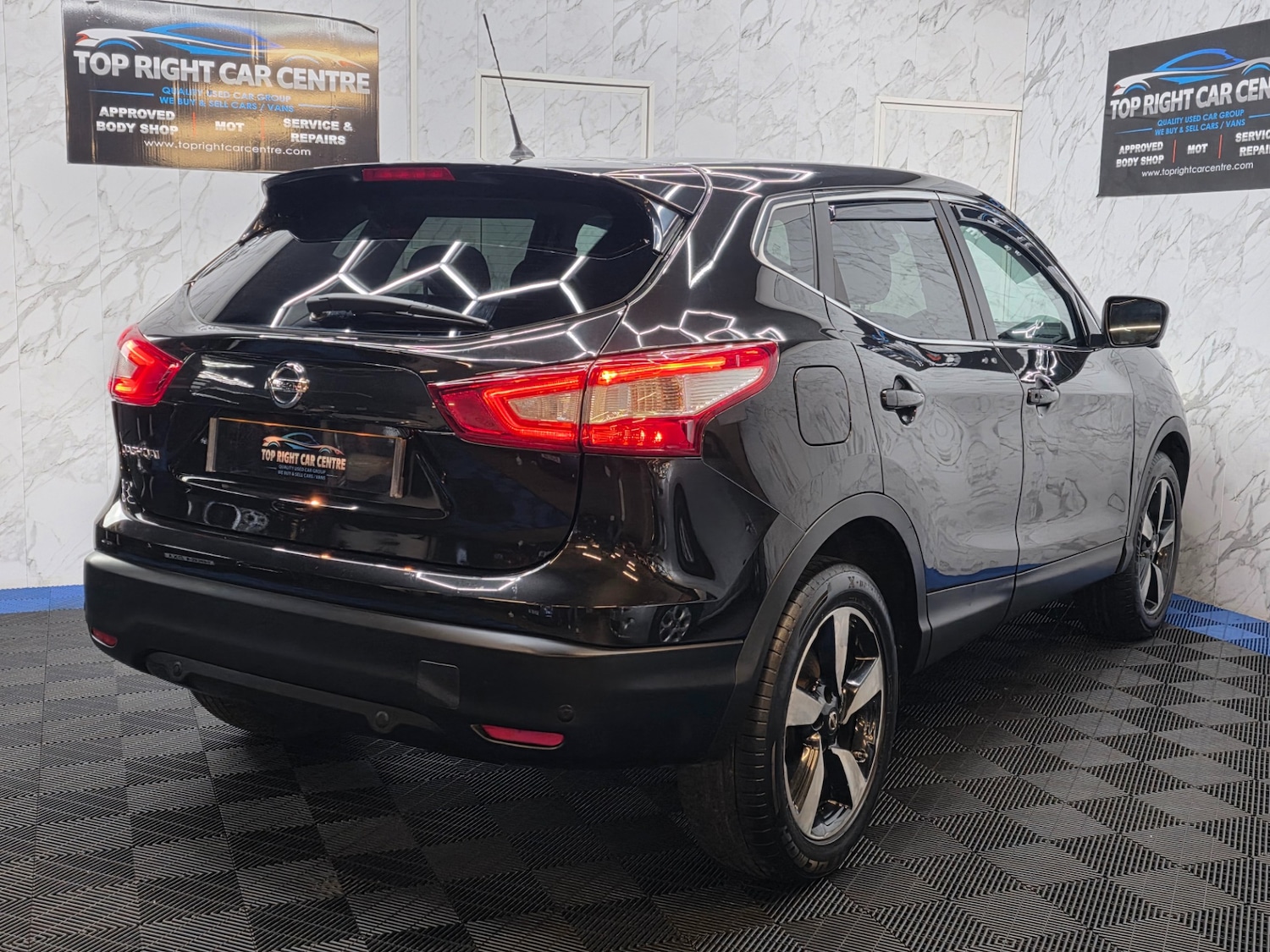 Used Nissan Qashqai 2016 for sale - 77329592: Photo 10